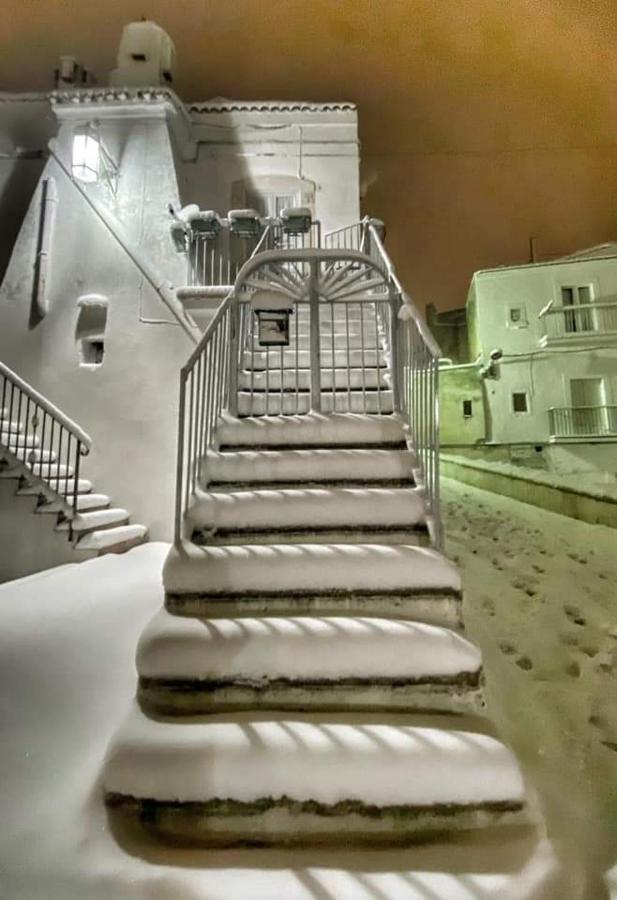 Вілла Casa Isabella Монте-Сант'Анджело Екстер'єр фото